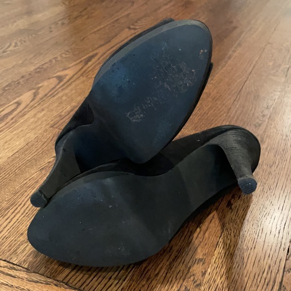 Steve Madden Black Suede Open-toe Heel - Picture 5 of 5